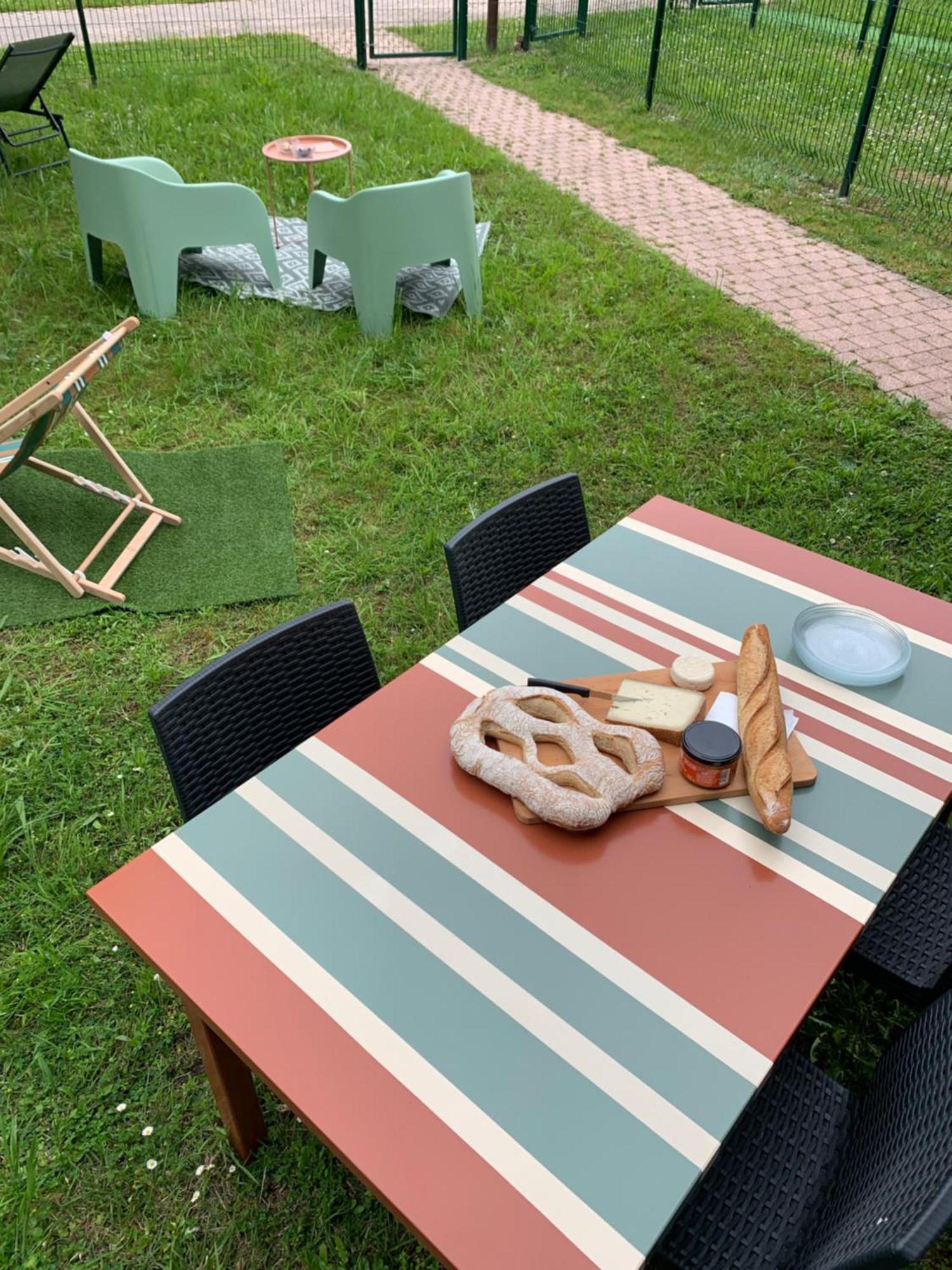 La Suite Unique - Le Jardin Sur Les Pyrenees- Vue Panoramique Montagne -Jardin Cloture Prive De 100M2-Parking-Linge De Lit Et Serviettes Compris- Bielle 外观 照片