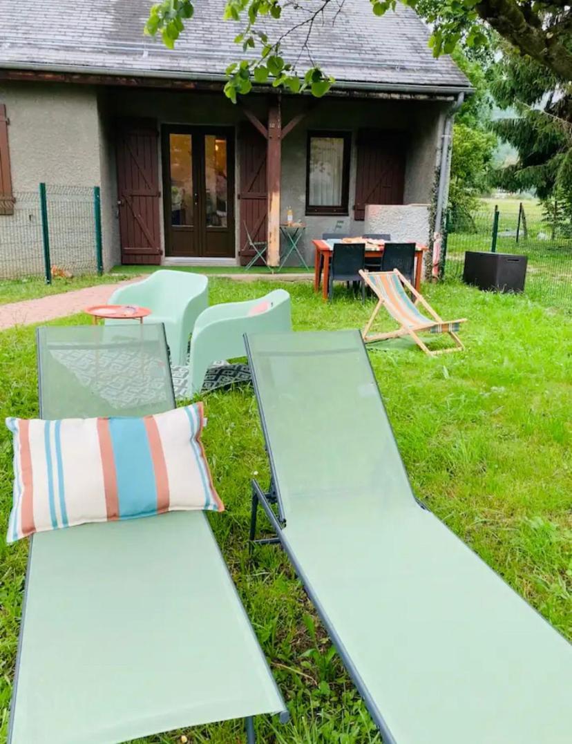 La Suite Unique - Le Jardin Sur Les Pyrenees- Vue Panoramique Montagne -Jardin Cloture Prive De 100M2-Parking-Linge De Lit Et Serviettes Compris- Bielle 外观 照片